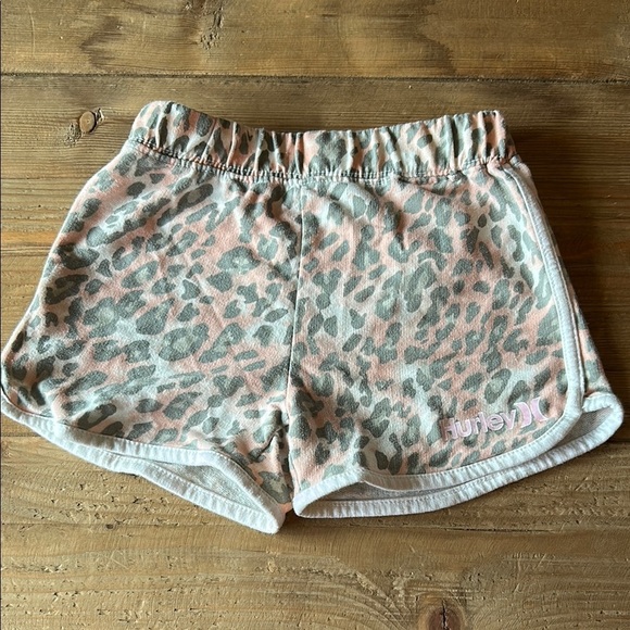 Hurley Pink and Gray Animal Print Casual Shorts with Lightweight Fabric - Picture 1 of 3
